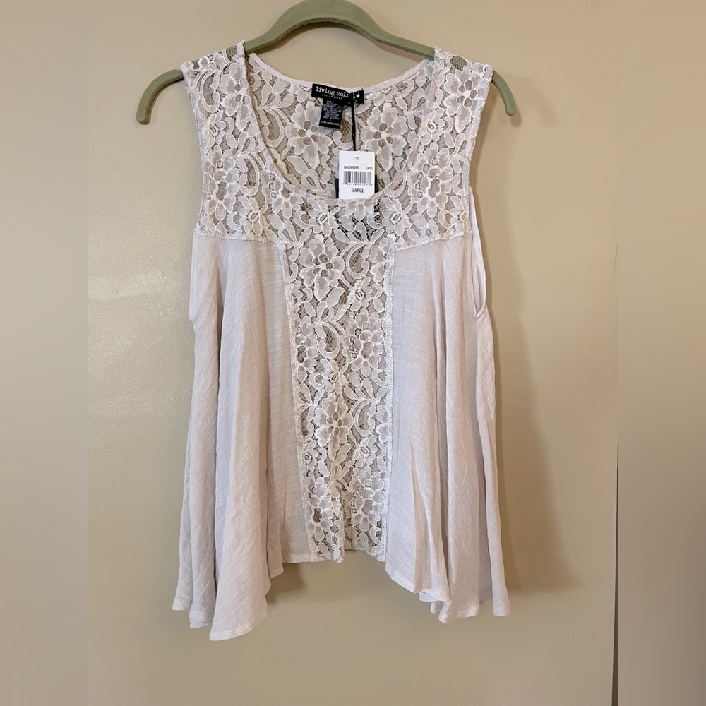 NWT L Living Doll Cream Lace Tank Top